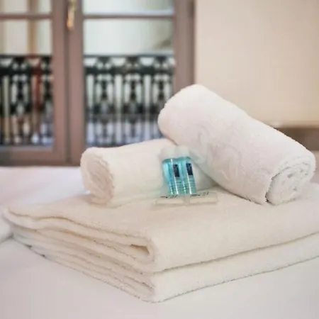 Apartment 101 - Confortable Avec Kitchenette 5 *